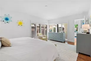 515 Bay Villas Ln, Naples, FL 34108 - Photo 13