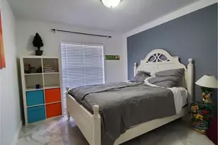 326 Dover Pl, Naples, FL 34104 - Photo 13