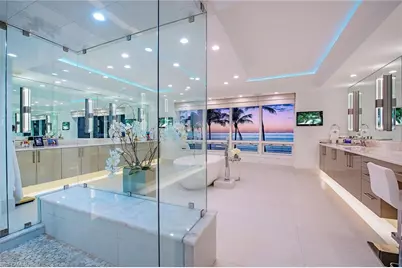 9235 Gulf Shore Dr #TL2, Naples, FL 34108 - Photo 13