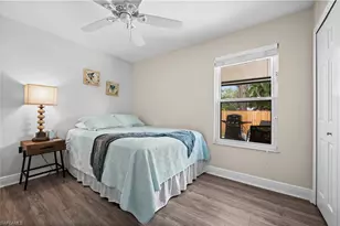 866 N 101st Ave, Naples, FL 34108 - Photo 5