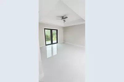 105 107 W 12th St, Lehigh Acres, FL 33972 - Photo 5