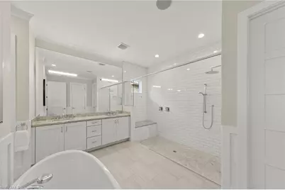 14785 Dockside Ln, Naples, FL 34114 - Photo 17