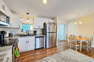 123 Cortez Way, Fort Myers Beach, FL 33931 - Photo 5