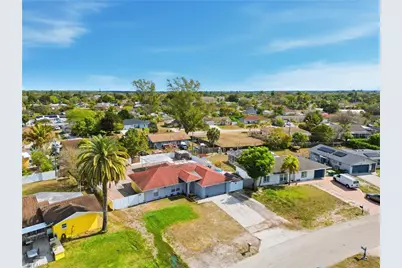 2136 52nd Ln SW, Naples, FL 34116 - Photo 35