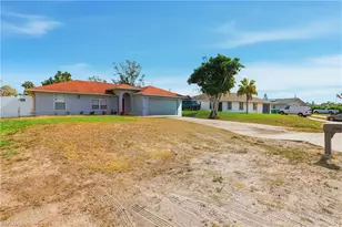 2136 52nd Ln SW, Naples, FL 34116 - Photo 3
