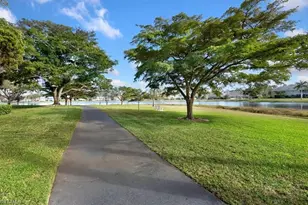 1810 Kings Lake Blvd, Naples, FL 34112 - Photo 5