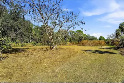 4051 Buckingham Rd, Fort Myers, FL 33905 - Photo 17