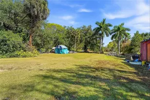 4051 Buckingham Rd, Fort Myers, FL 33905 - Photo 15