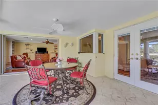 318 Burning Tree Dr, Naples, FL 34105 - Photo 9