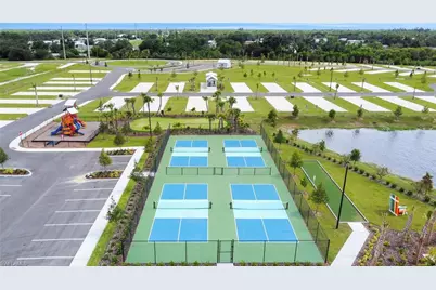 8 Bay Breeze Blvd, Punta Gorda, FL 33982 - Photo 13