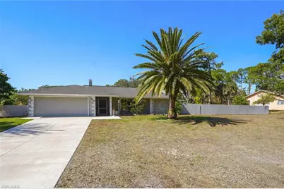 405 Richmond Ave N, Lehigh Acres, FL 33972 - Photo 5