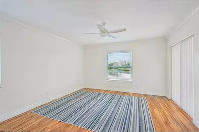 828 Gulf Pavilion Dr #201, Naples, FL 34108 - Photo 9