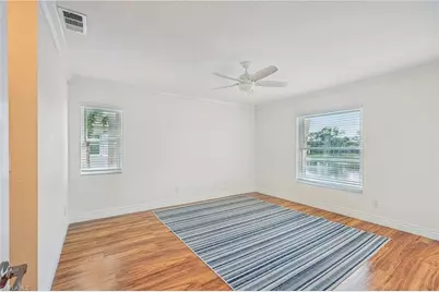 828 Gulf Pavilion Dr #201, Naples, FL 34108 - Photo 23