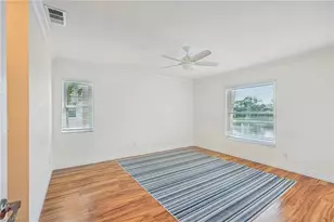 828 Gulf Pavilion Dr, Naples, FL 34108 - Photo 23