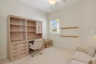 693 Vintage Reserve Cir, Naples, FL 34119 - Photo 29