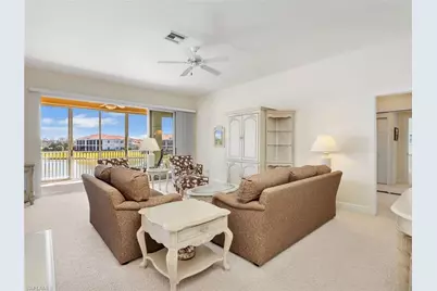 693 Vintage Reserve Cir #16C, Naples, FL 34119 - Photo 11