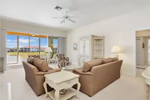 693 Vintage Reserve Cir, Naples, FL 34119 - Photo 11