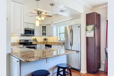 1065 8th St S #203, Naples, FL 34102 - Photo 11