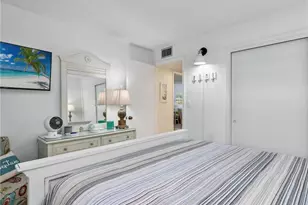 3150 Binnacle Dr, Naples, FL 34103 - Photo 21