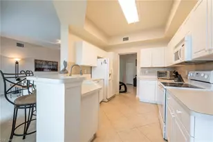 15150 Royal Windsor Ln, Fort Myers, FL 33919 - Photo 9