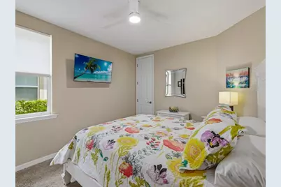 14591 Edgewater Cir, Naples, FL 34114 - Photo 11