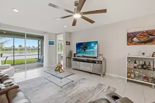 14591 Edgewater Cir, Naples, FL 34114 - Photo 5