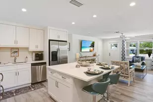 1279 10th Ave N, Naples, FL 34102 - Photo 7