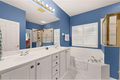 3605 Periwinkle Way #1-39, Naples, FL 34114 - Photo 23