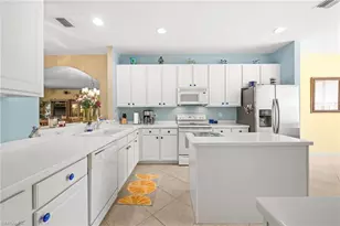 3605 Periwinkle Way, Naples, FL 34114 - Photo 17