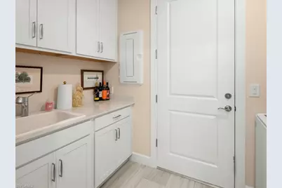 1923 Sierra Ct, Naples, FL 34120 - Photo 23