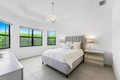 11502 Meadowrun Cir, Fort Myers, FL 33913 - Photo 15