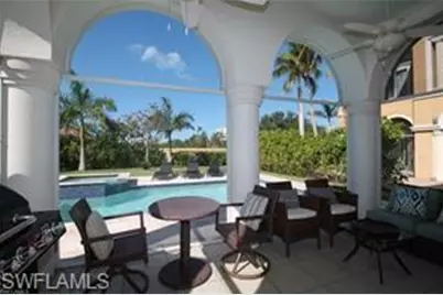 11002 W Vanderbilt Dr, Naples, FL 34108 - Photo 35