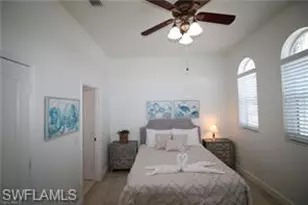 11002 W Vanderbilt Dr, Naples, FL 34108 - Photo 27