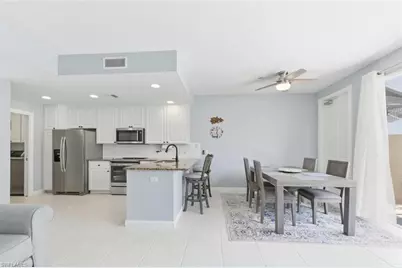 6076 Islandwalk Blvd, Naples, FL 34119 - Photo 15