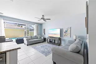 6076 Islandwalk Blvd, Naples, FL 34119 - Photo 17