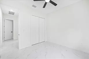 18 NE 11th Ln, Cape Coral, FL 33909 - Photo 29