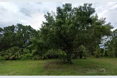 134 Bell Blvd S, Lehigh Acres, FL 33974 - Photo 1