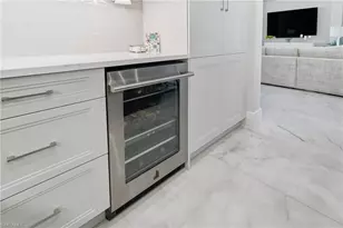 9700 Moonflower Ln, Naples, FL 34114 - Photo 15