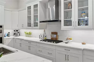 9700 Moonflower Ln, Naples, FL 34114 - Photo 7