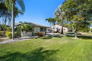 27126 Harbor Dr, Bonita Springs, FL 34135 - Photo 5