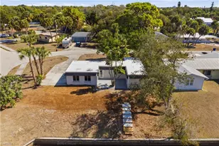 1021 April Ln, North Fort Myers, FL 33903 - Photo 3