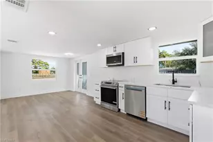 1021 April Ln, North Fort Myers, FL 33903 - Photo 37