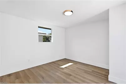 1021 April Ln, North Fort Myers, FL 33903 - Photo 27