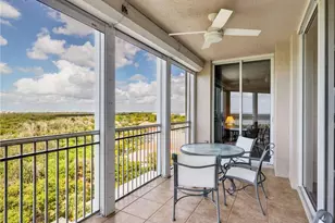 1001 Arbor Lake Dr, Naples, FL 34110 - Photo 3