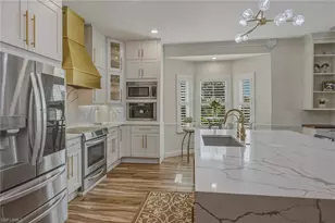 3420 Bedford Ct, Naples, FL 34112 - Photo 9