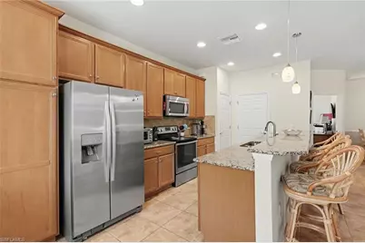 28011 Pisces Ln, Bonita Springs, FL 34135 - Photo 5