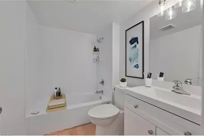 72 7th St S #108, Naples, FL 34102 - Photo 5