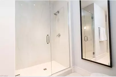 101 8th St S #305, Naples, FL 34102 - Photo 5