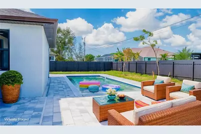 25 Diplomat Pkwy E, Cape Coral, FL 33909 - Photo 3