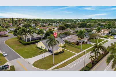 390 Saint Andrews Blvd, Naples, FL 34113 - Photo 33